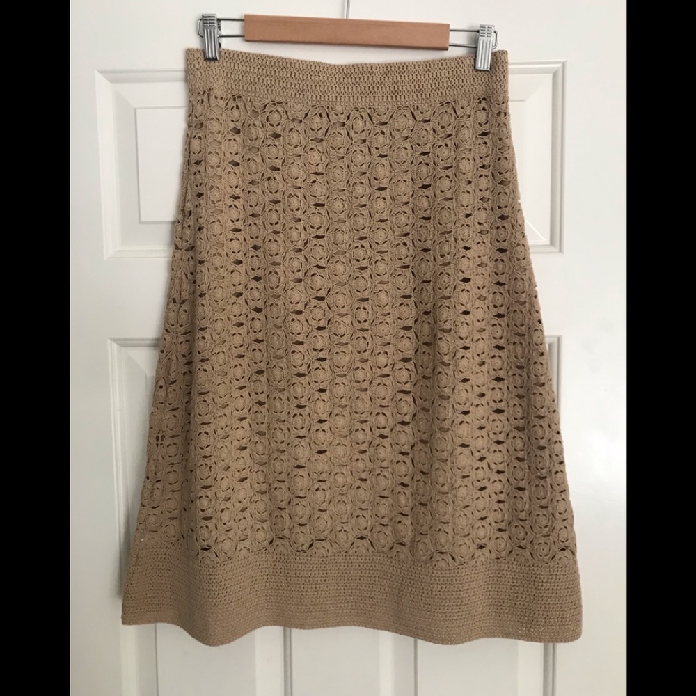 Banana Republic woven skirt